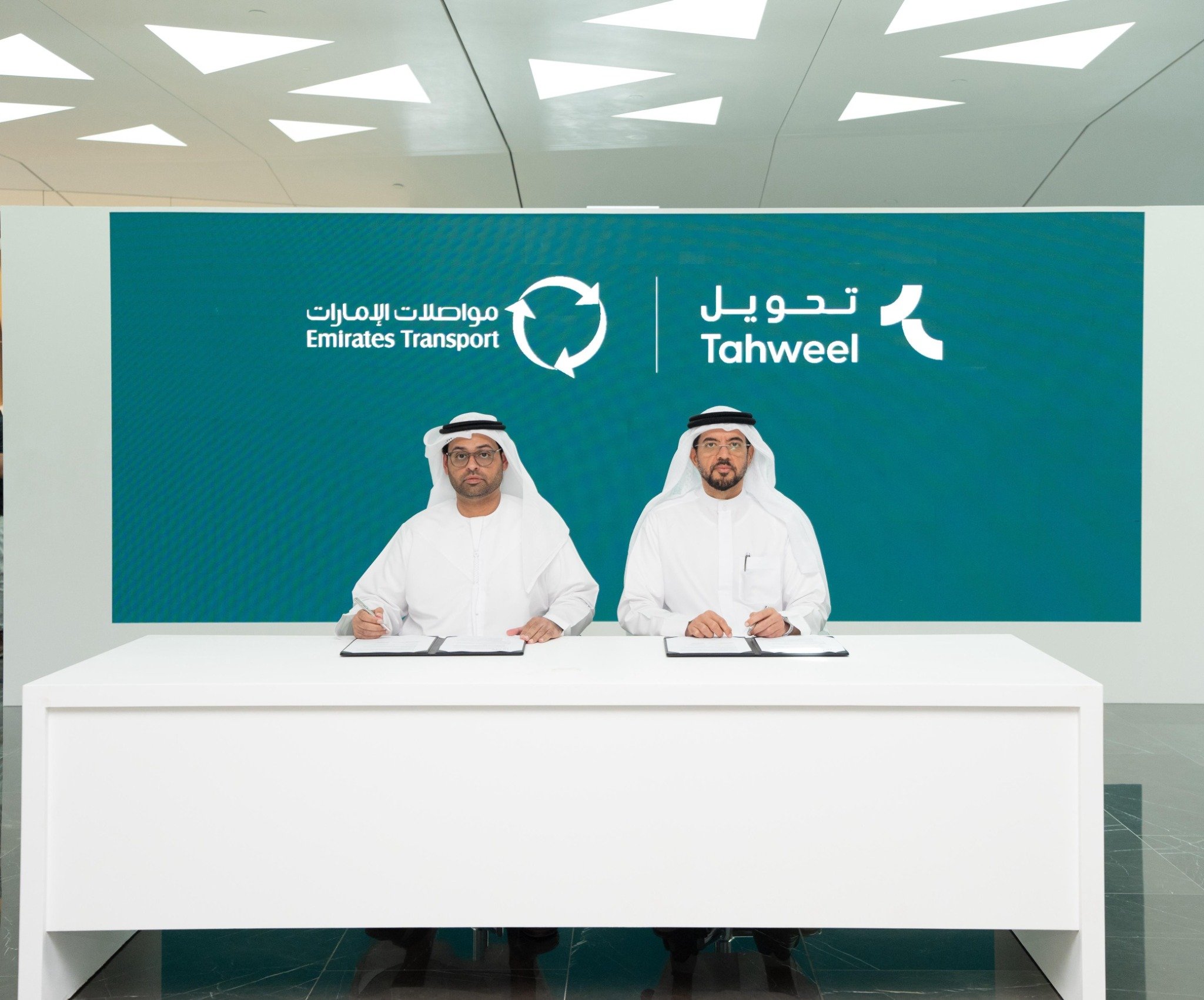 مواصلات الإمارات أول جهة تنضم إلى منصة “تحويل” لإعادة تدوير النفايات